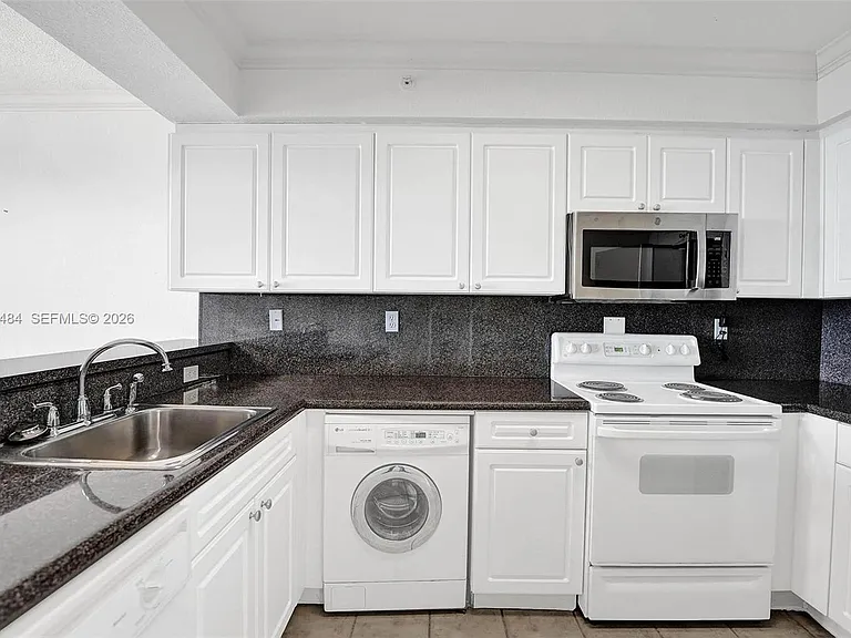 2501 S Ocean Dr #1027 — Photo 6