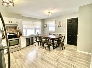 (Undisclosed Address), Morrisville, VT 05661