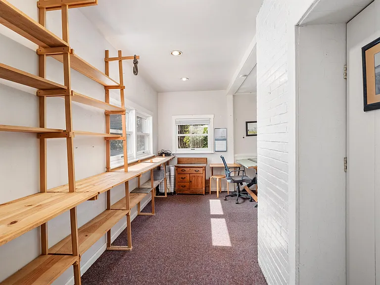 4388 McPherson Ave — Photo 14