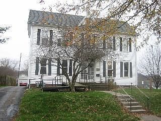 1st image of 837 3rd St