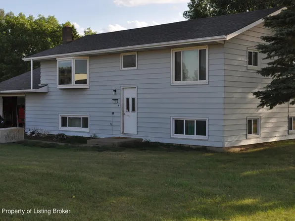 701 1st Ave W, Bison, SD 57620