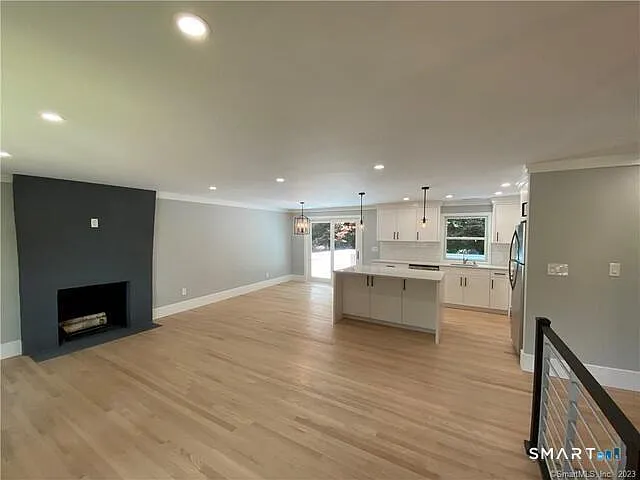 10 Donohue Dr — Photo 6
