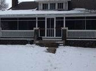 107 N 2nd St, Tonica, IL 61370