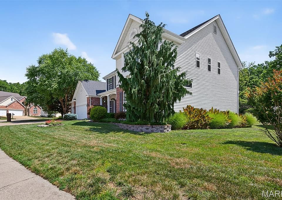 2nd image of 4817 Romaine Spring Dr