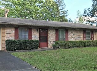 205 Hillcrest Ter, Marshall, TX 75672