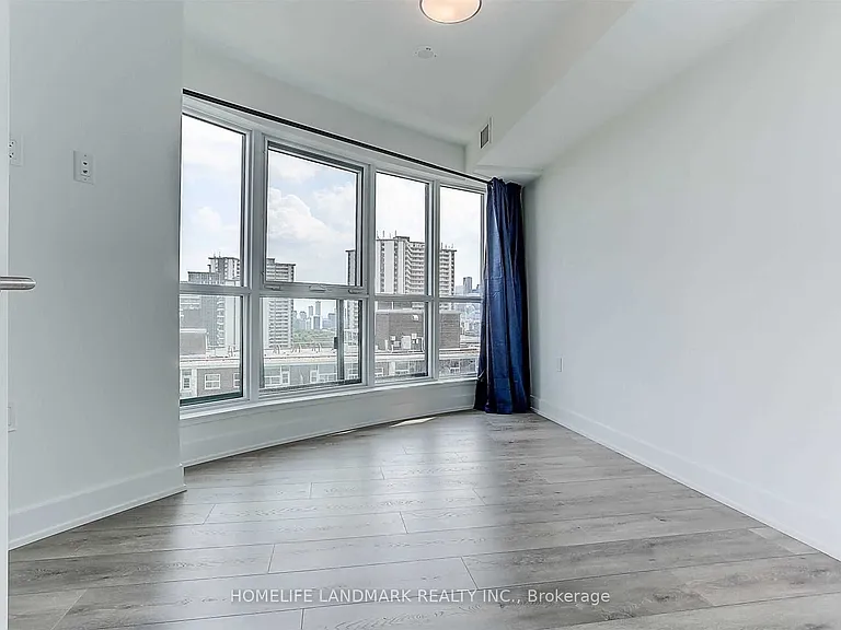 585 Bloor St E #1618 — Photo 16
