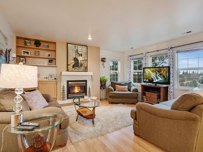8383 N Village Dr APT 2, Hayden Lake, ID, 83835