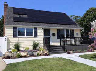 1300 Lakeside Drive, Wantagh, NY 11793