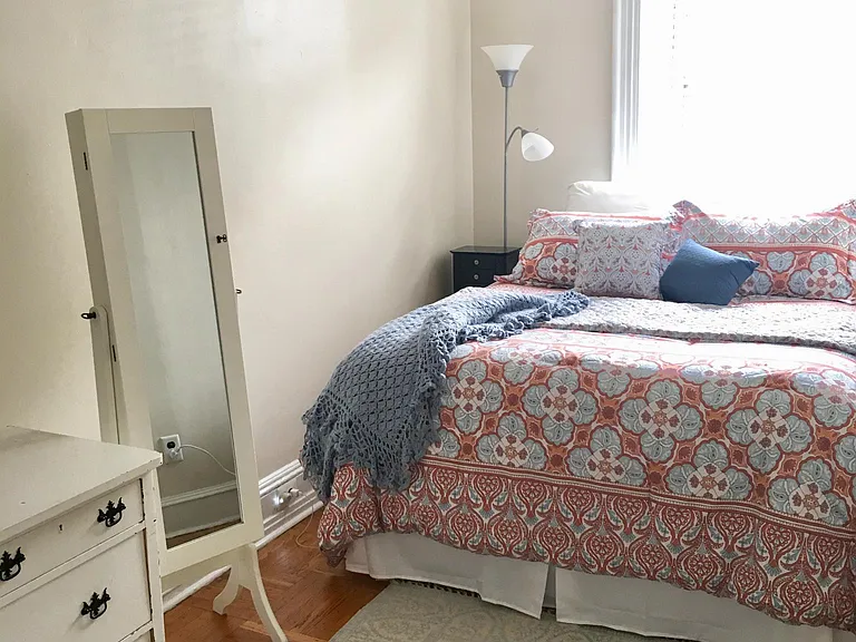 1939 Spring Garden St #3F — Photo 7
