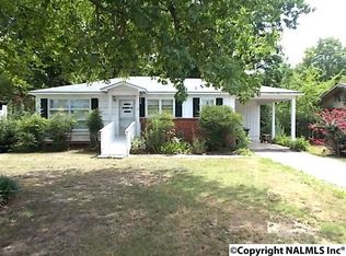 105 Larkin St, Scottsboro, AL 35768