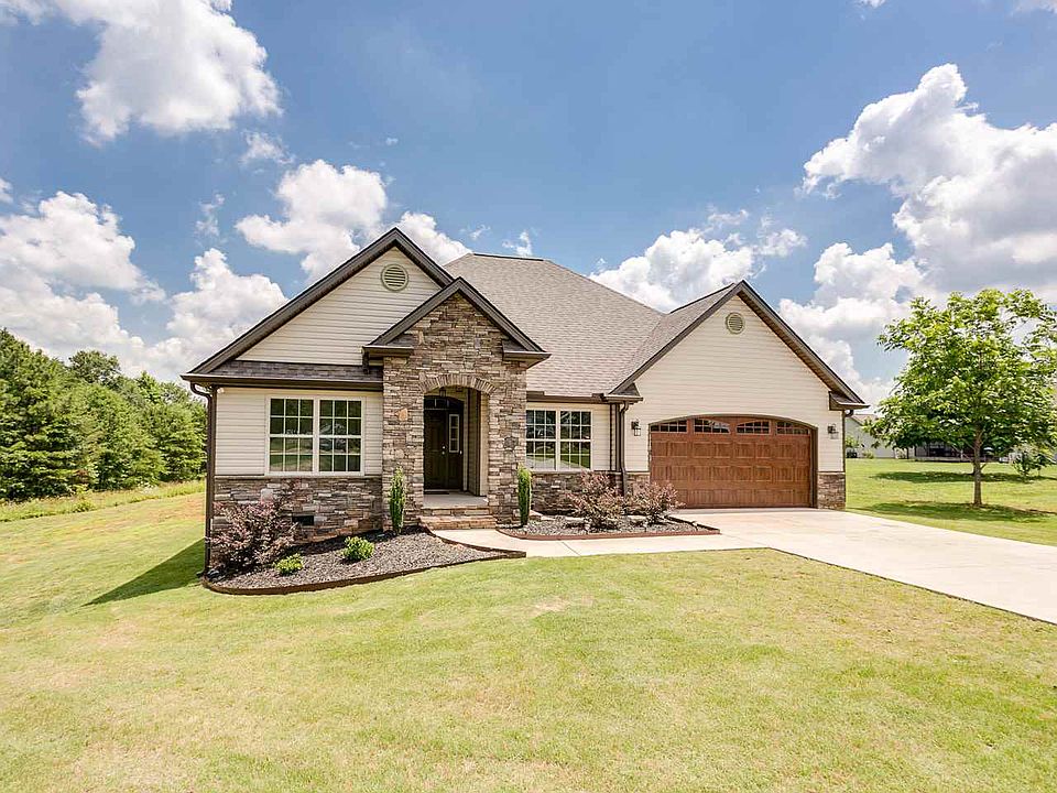 1st image of 110 Tumbleweed Dr