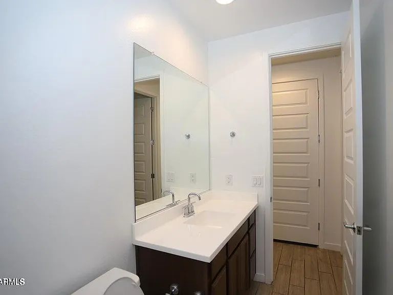 9231 W Montecito Ave — Photo 17