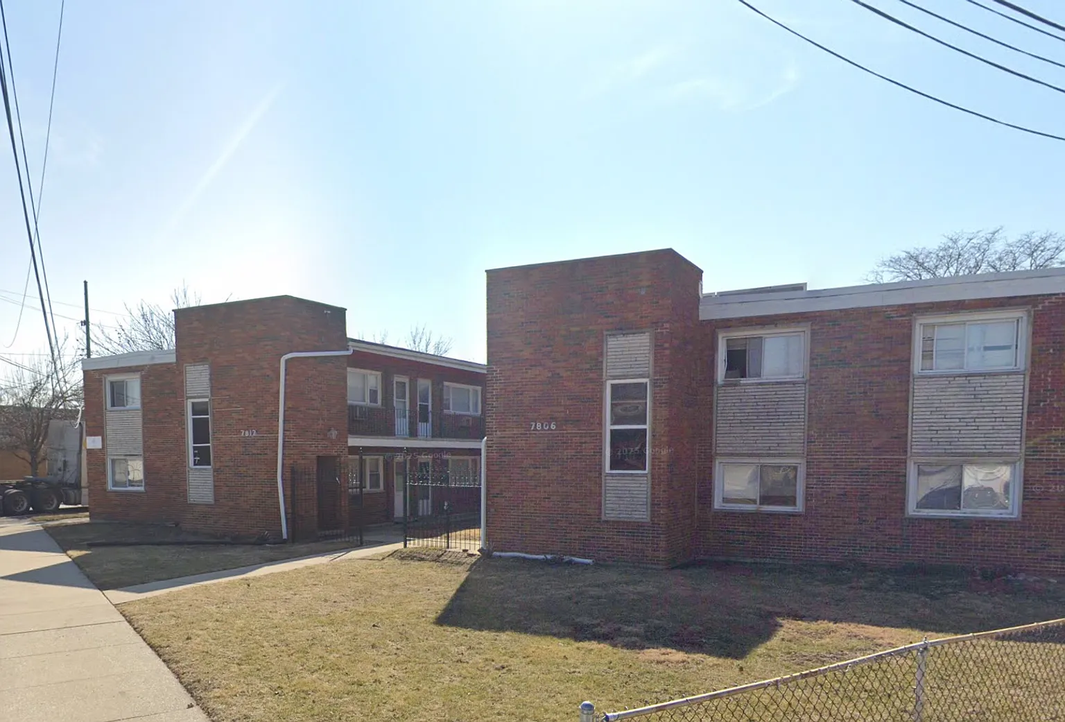 7806-7812 S Troy — Photo 1