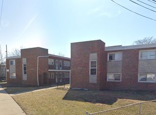 7806-7812 S Troy, Chicago, IL 60652