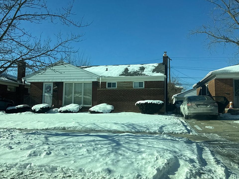 2nd image of 26251 Huntington St