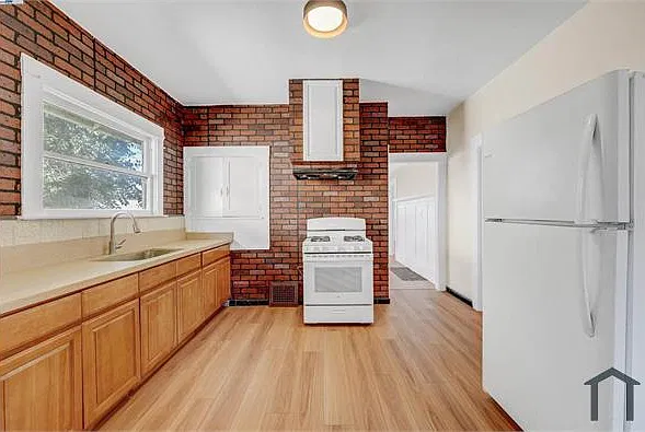 2713 Coolidge Ave — Photo 20