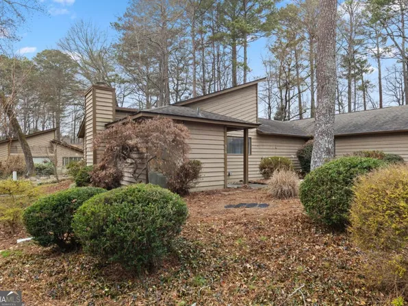 810 Bonnie Glen Dr SE, Marietta, GA 30067