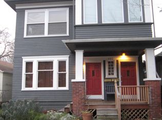 722 20th Ave #A, Seattle, WA 98122