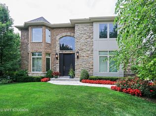 2189 Beaver Creek Dr, Vernon Hills, IL