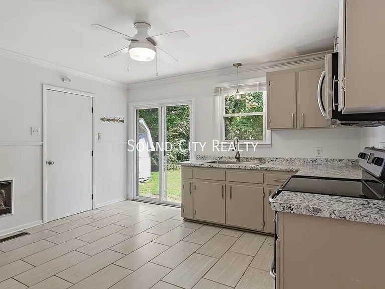 106 Sherwood Ter — Photo 10