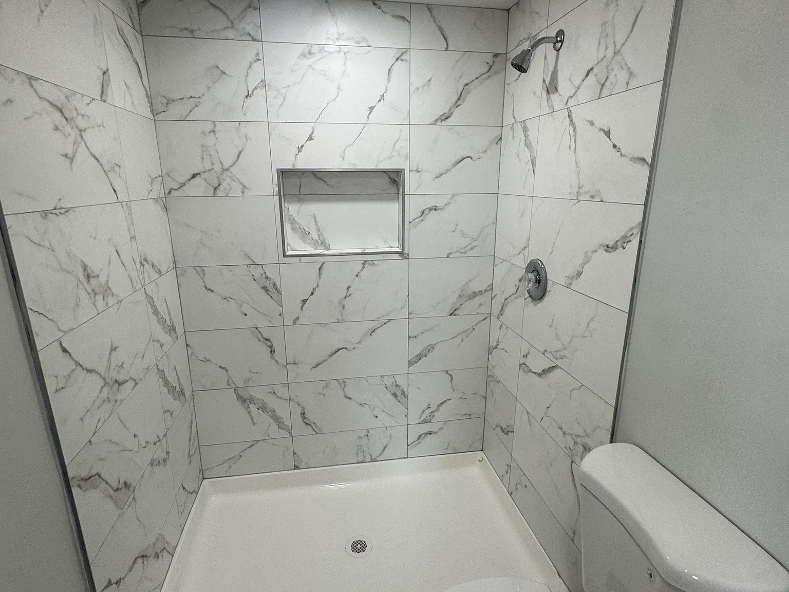 2 bed, $2,100 — Photo 3