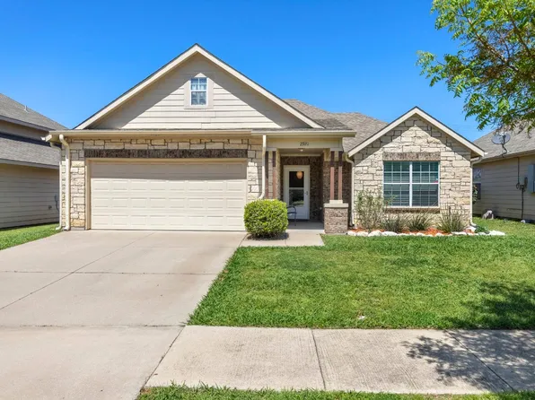 2920 Englefield Grn, Denton, TX 76207