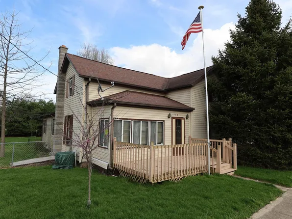 901 Harrison St, Walkerton, IN 46574