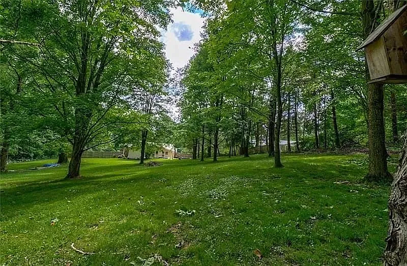 4 bed, 2000 sqft, $2,450 — Photo 4