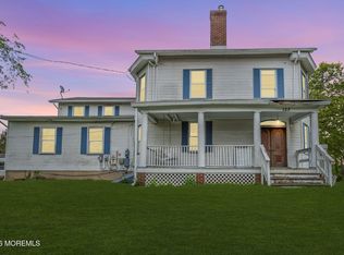 123 Reynolds Drive, Eatontown, NJ 07724