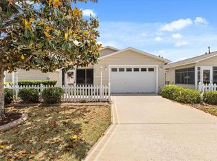 300 Varnville Way, The Villages, FL 32162
