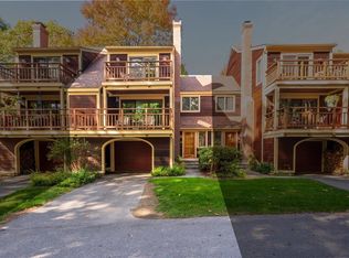 10 Harbor Drive #10, Lincolnville, ME 04849