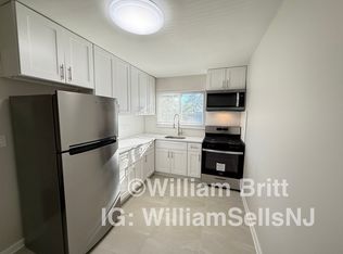 210 Broad Ave #1C, Leonia, NJ 07605