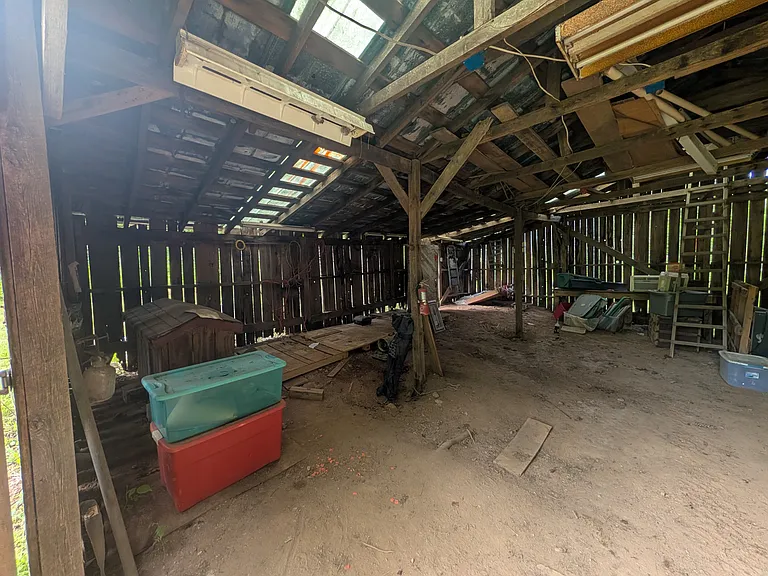 1828 Falling Branch Rd — Photo 24