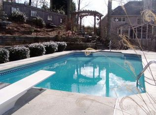 2929 Summitop Rd NE, Marietta, GA 30066