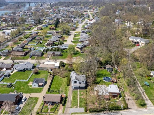 215 Pillow Ave, Cheswick, PA 15024