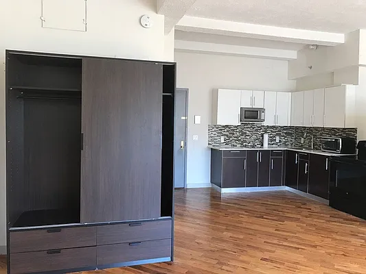 Rented by Pearl Realty Management LLC | media 24