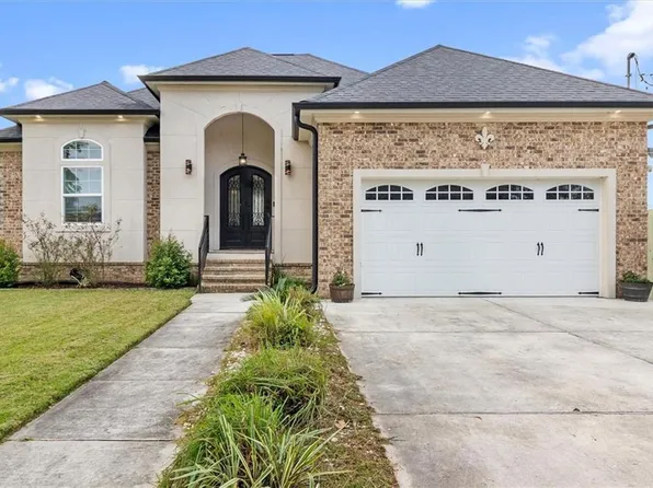 3271 Elmwood Park Dr, New Orleans, LA 70114