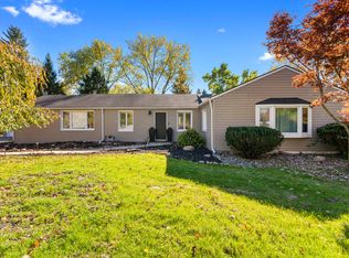 6810 N Territorial Rd, Plymouth, MI 48170