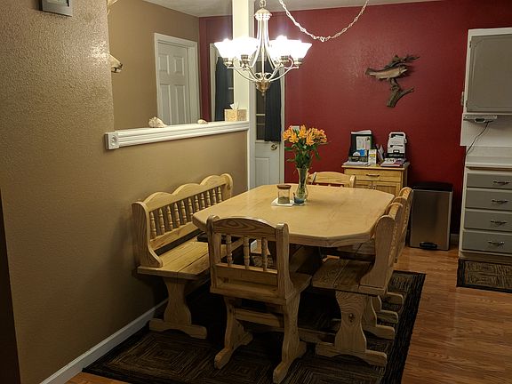 3rd image of 2108 Arapaho Dr