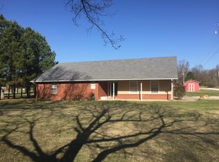 908 N Riches Rd, Fayetteville, AR 72704