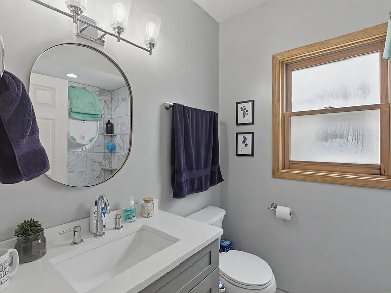 2033 W Huron St #3 — Photo 5