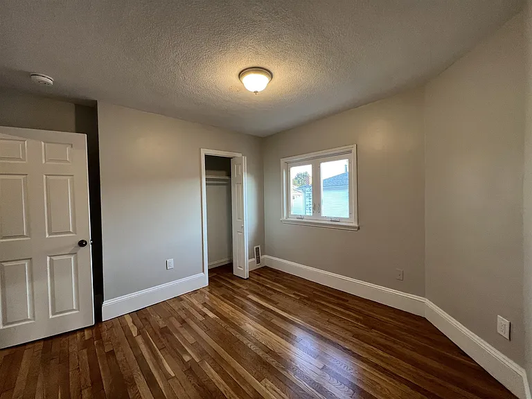7 Oliver St #1 — Photo 8