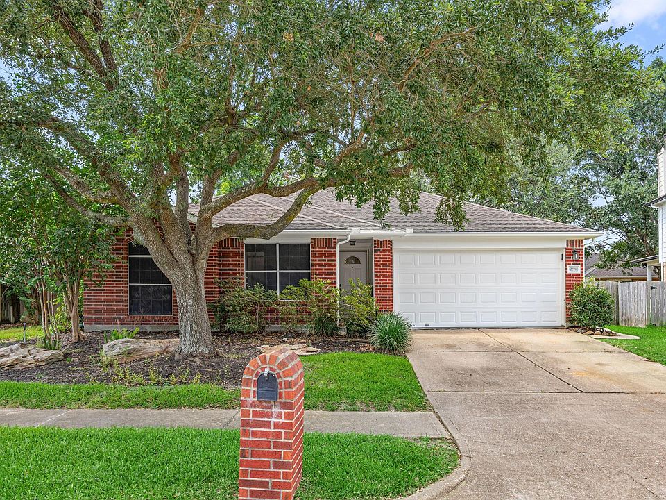 1st image of 20711 Beech Tree Dr