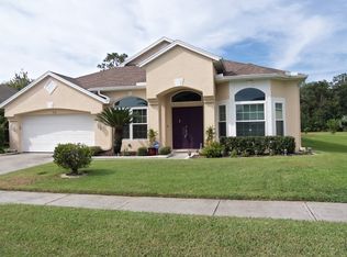 1738 Tangledvine Dr, Zephyrhills, FL 33543