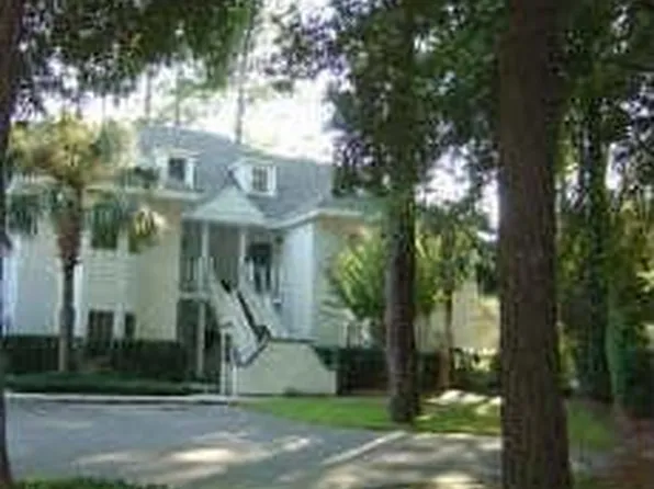 52 Spindle Ln, Hilton Head Island, SC 29926