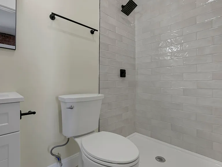 407 Hanford St #407 — Photo 17