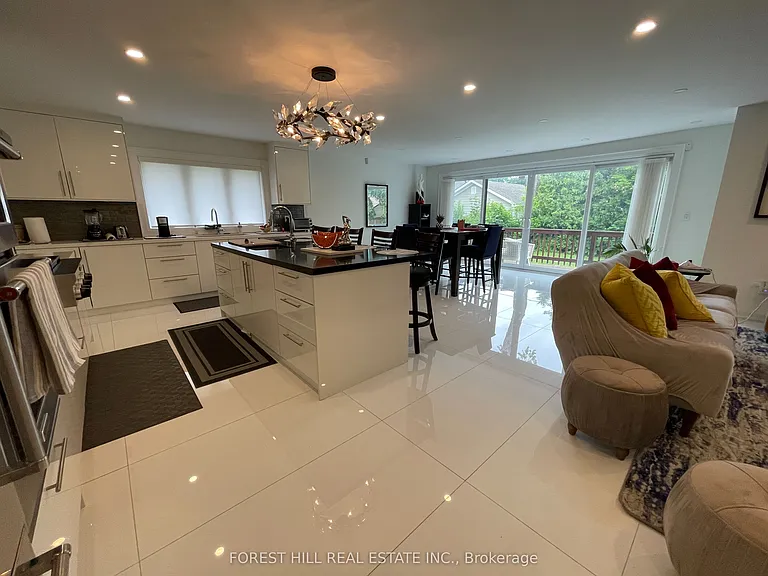 24 Academy Rd — Photo 12