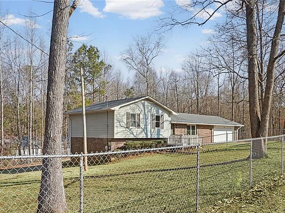 4th image of 101 Dock Hyde Rd