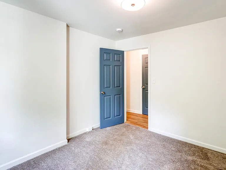 2560 Iron Springs Rd — Photo 29
