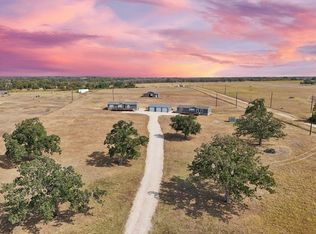 5897 Old Colony Line Rd, Lockhart, TX 78644